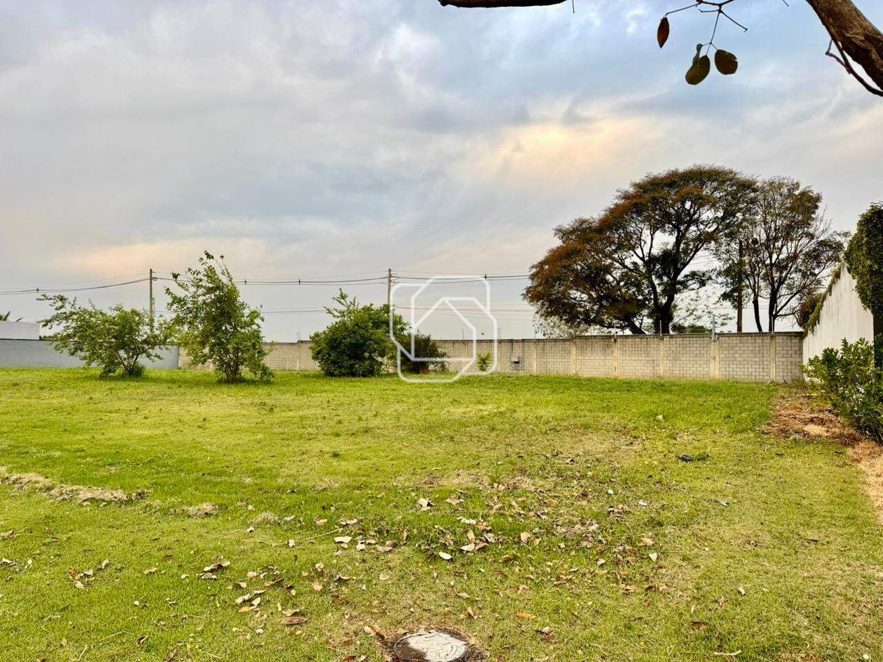 Terreno à venda em Itu - SP - Condomínio UNA: Visão ampla do terreno