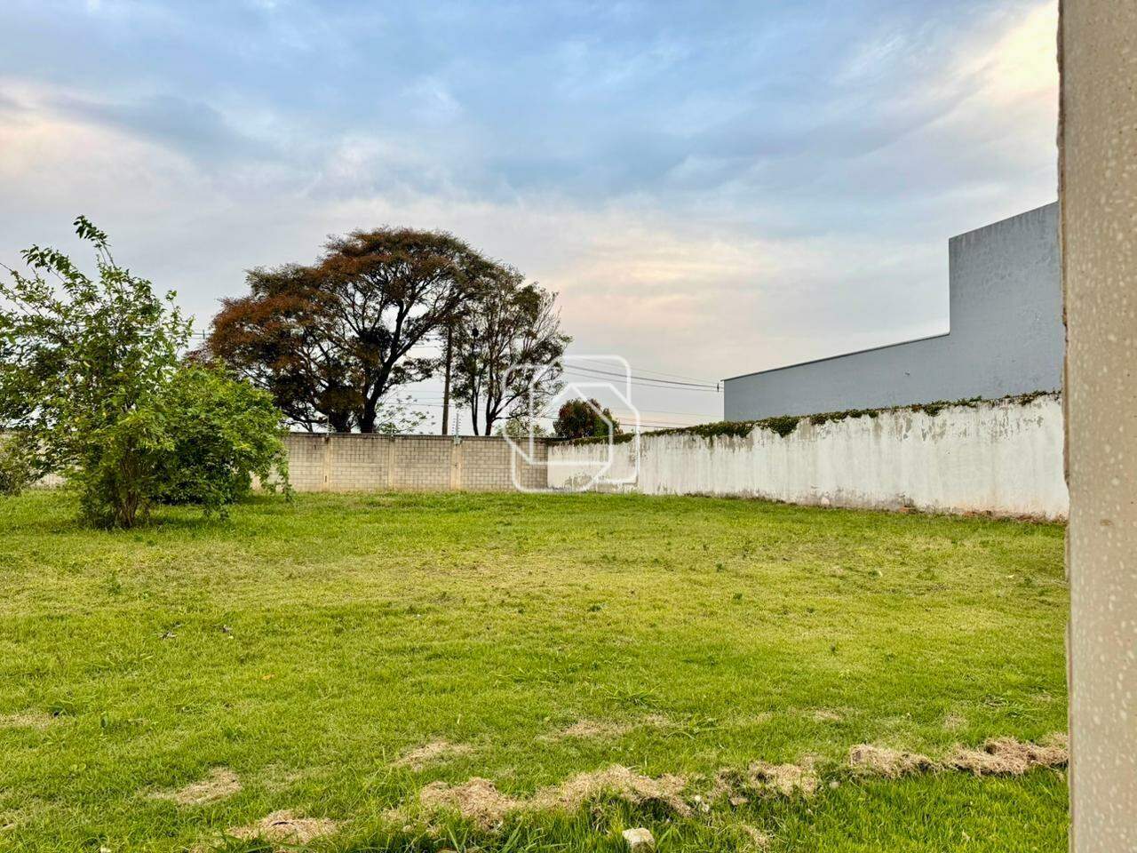 Terreno à venda em Itu - SP - Condomínio UNA: Visão ampla do terreno