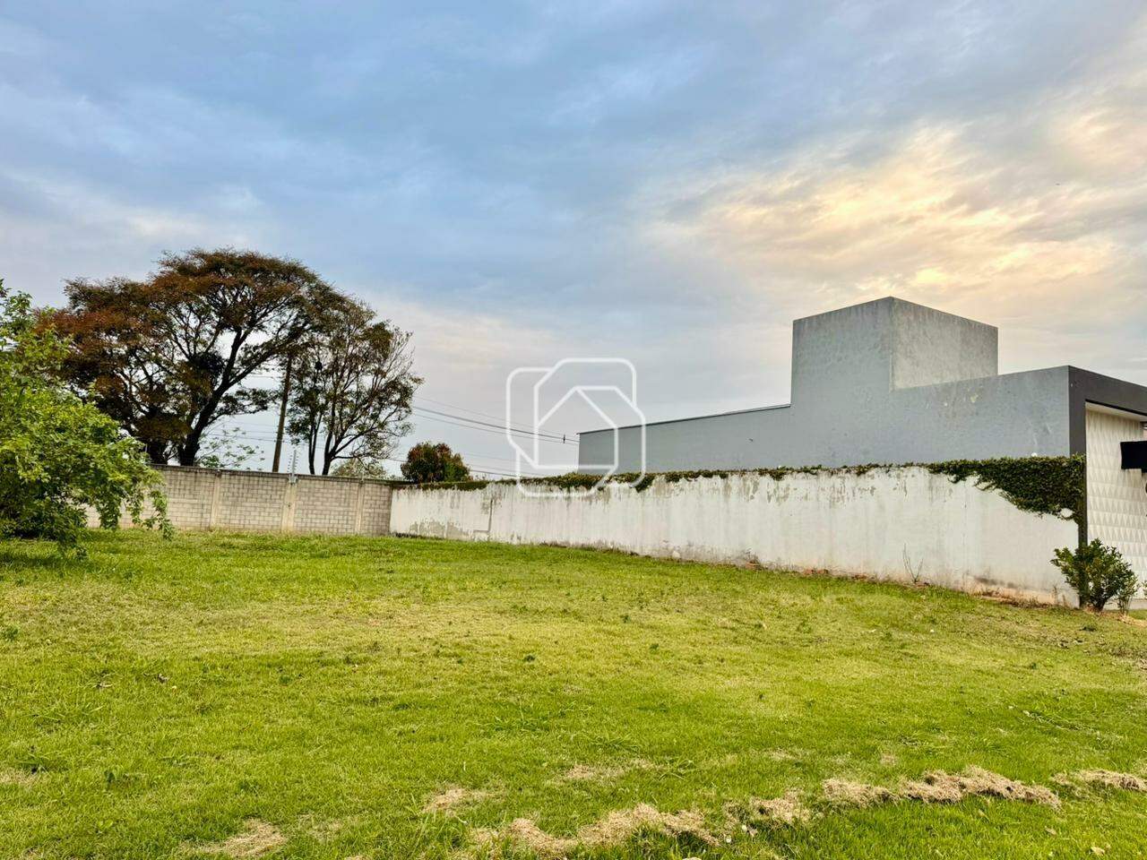 Terreno à venda em Itu - SP - Condomínio UNA: Visão ampla do terreno