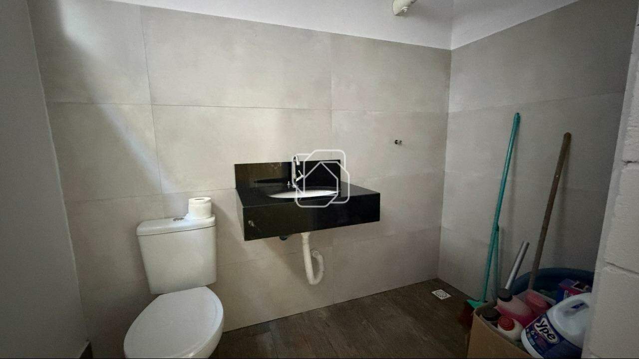 Casa de Condomínio à venda em Salto - SP - Residencial Central Parque: Lavabo