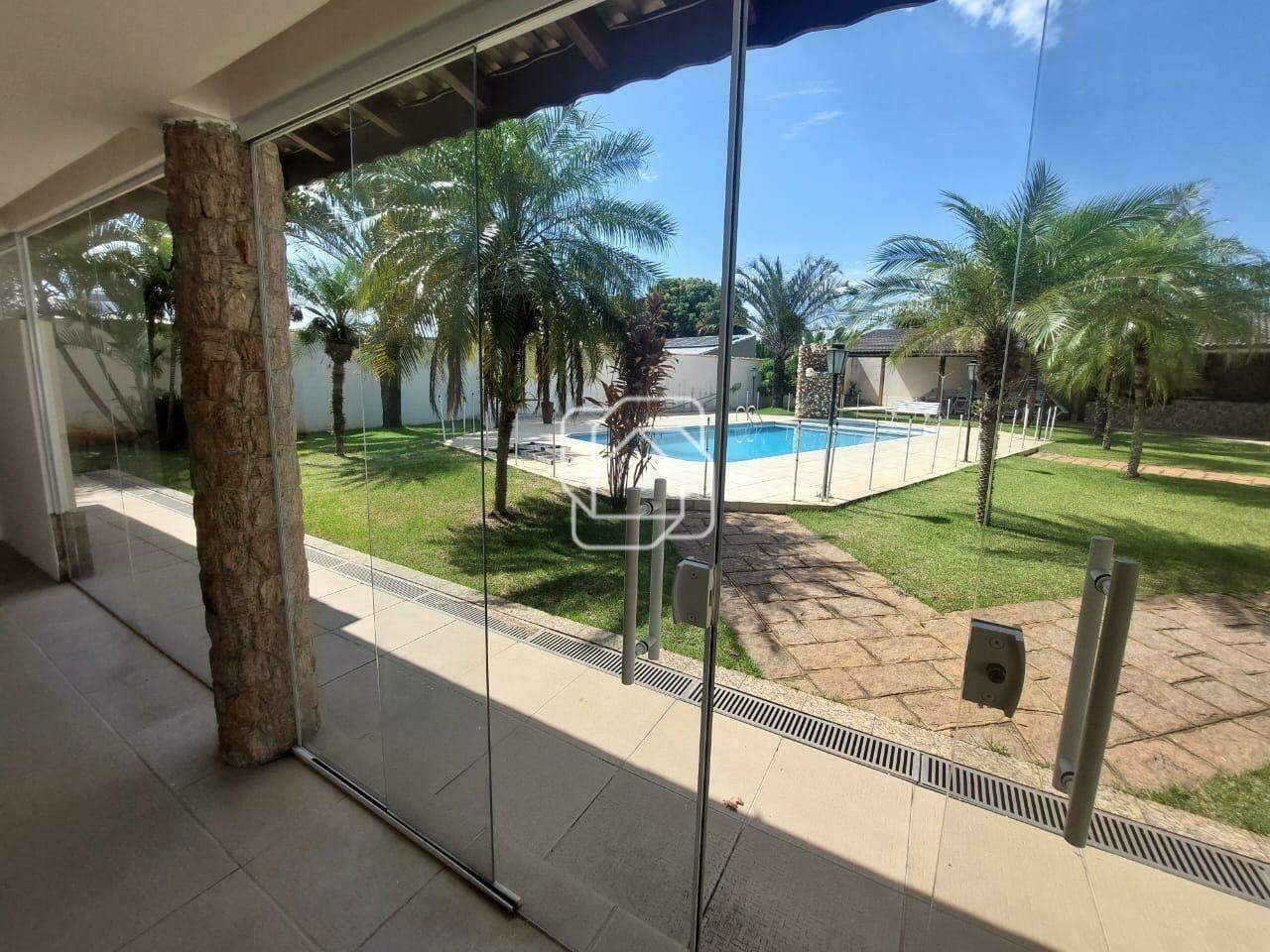 Casa de Condomínio à venda em Itu - SP - Parque Village Castelo: Área externa