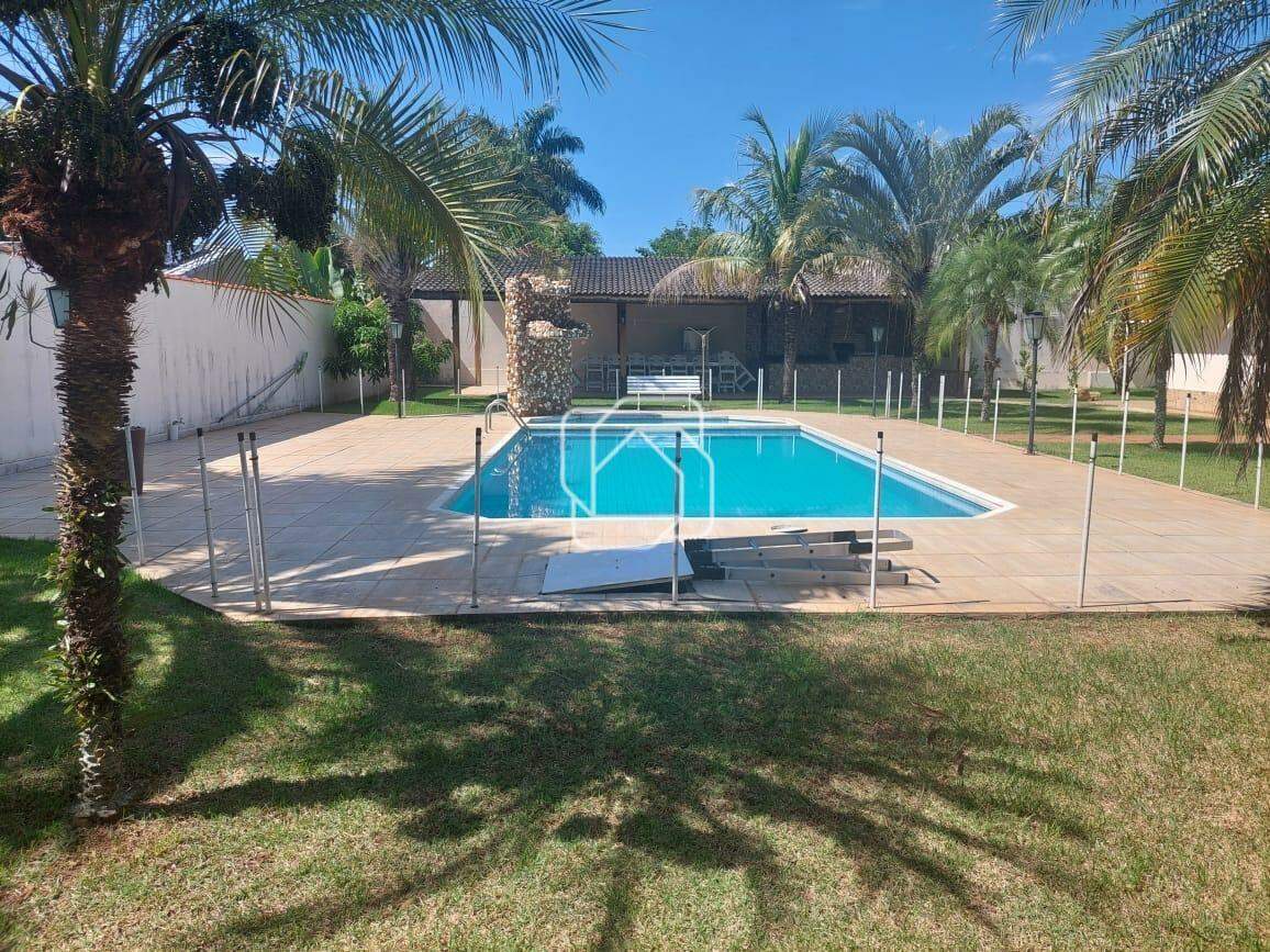 Casa de Condomínio à venda em Itu - SP - Parque Village Castelo: Área da piscina