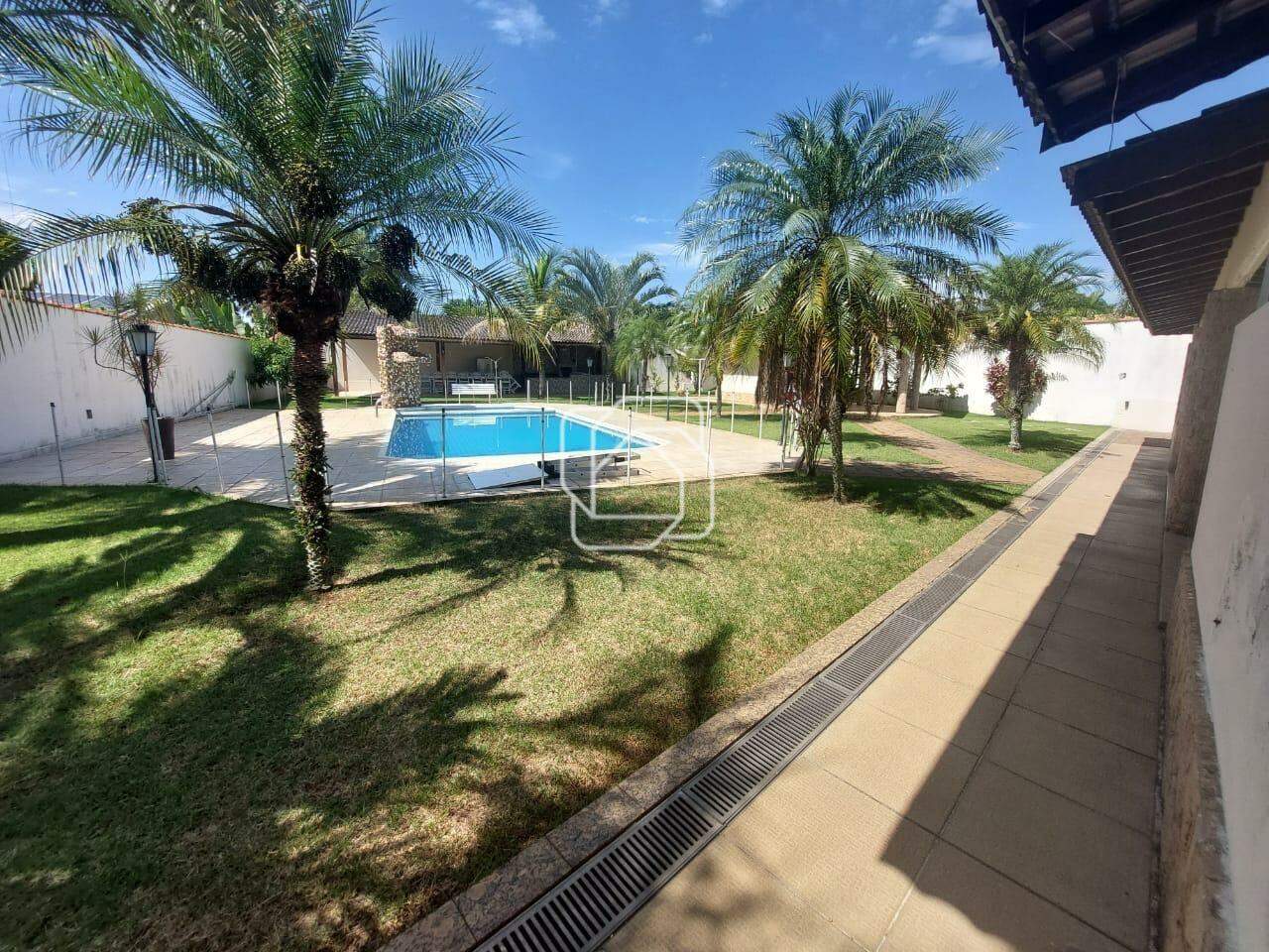Casa de Condomínio à venda em Itu - SP - Parque Village Castelo: Área externa
