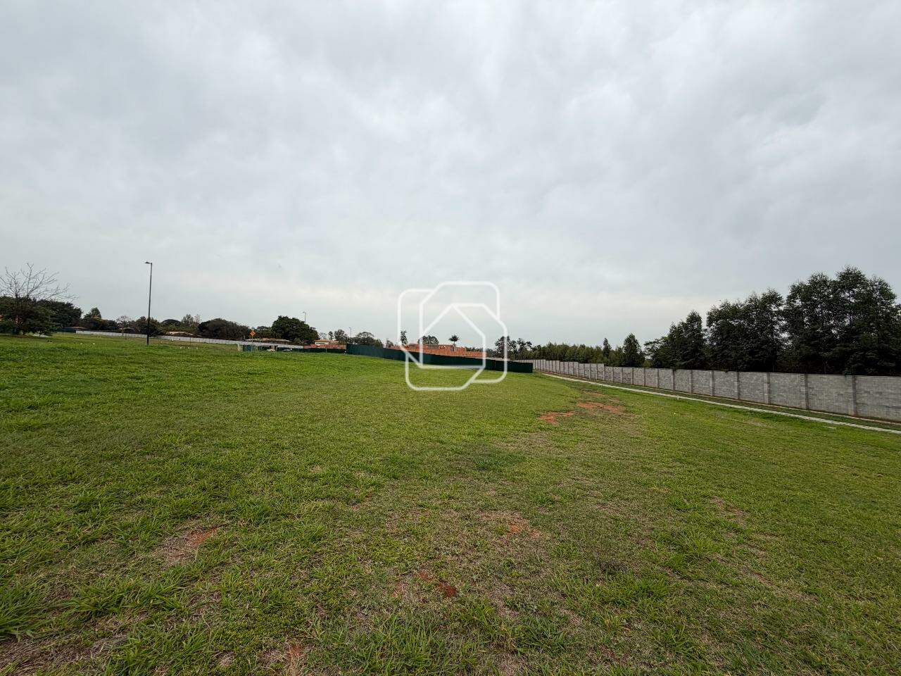 Terreno à venda em Indaiatuba - SP - Jardim Residencial Reserva Itanhangá: Visão geral do terreno