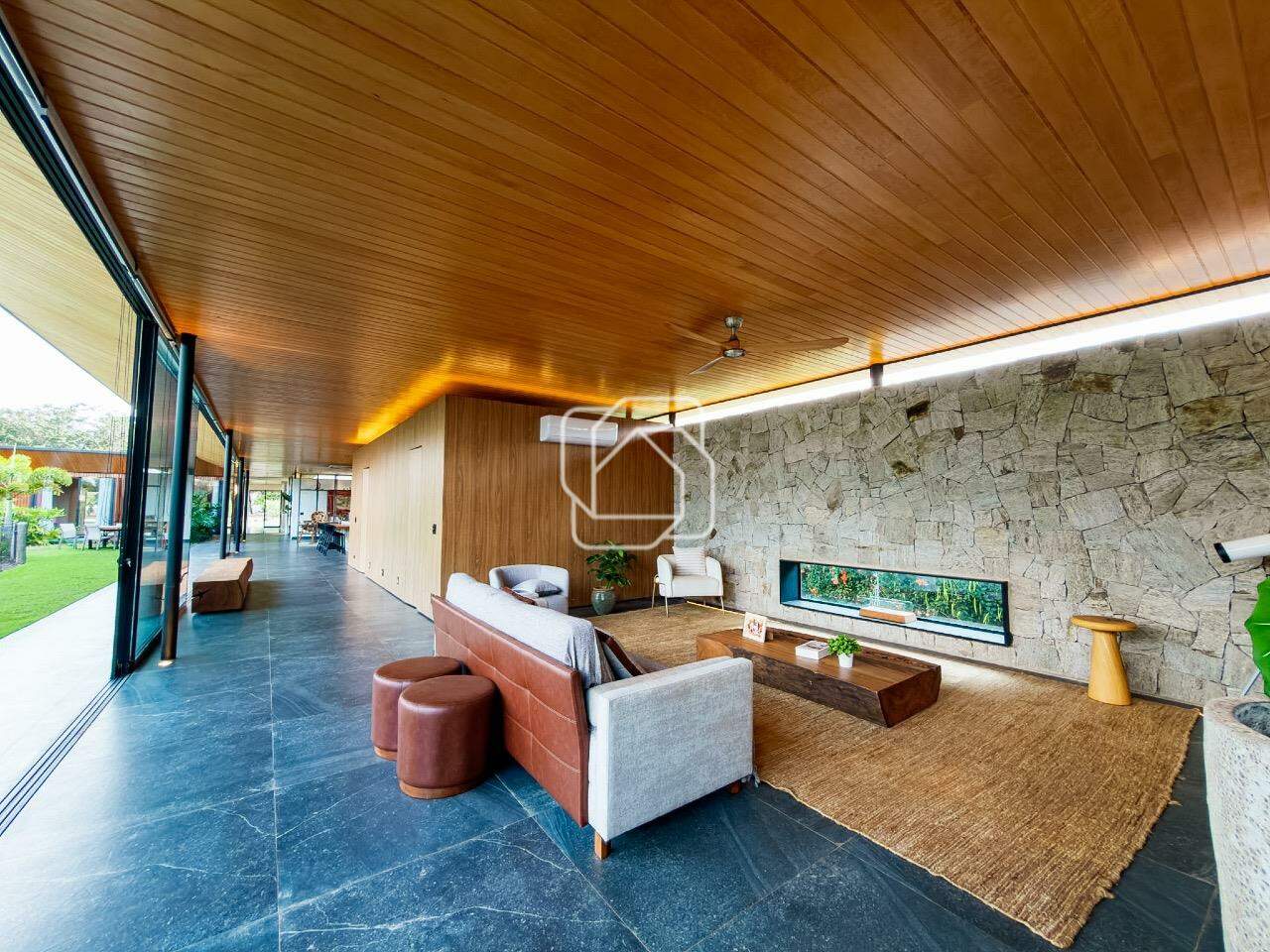 Casa de Condomínio à venda em Salto - SP - Residencial Primavera: Sala de estar