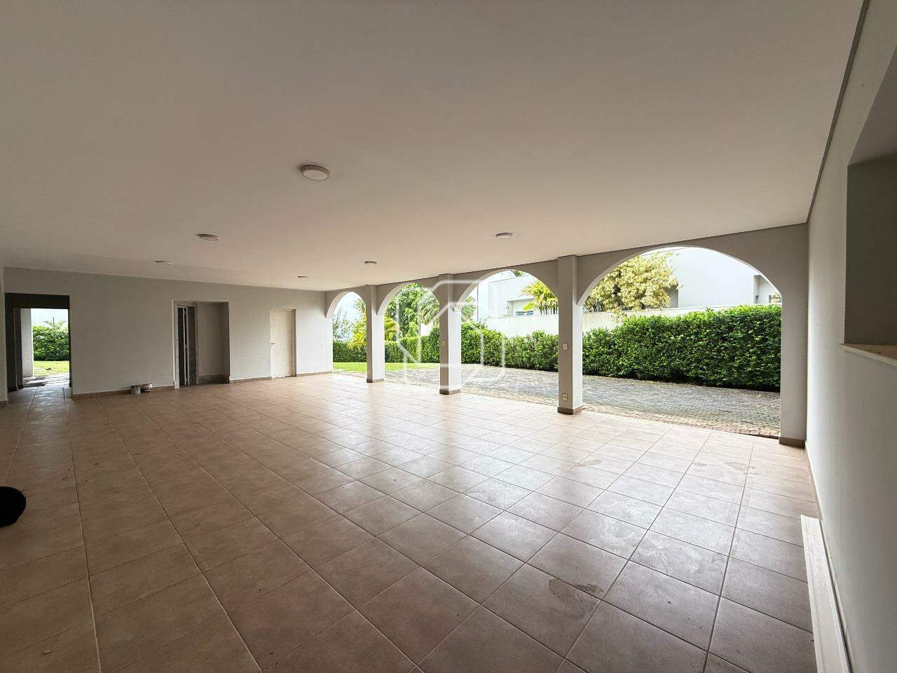 Casa de Condomínio à venda em Indaiatuba - SP - Helvetia Park: Garagem
