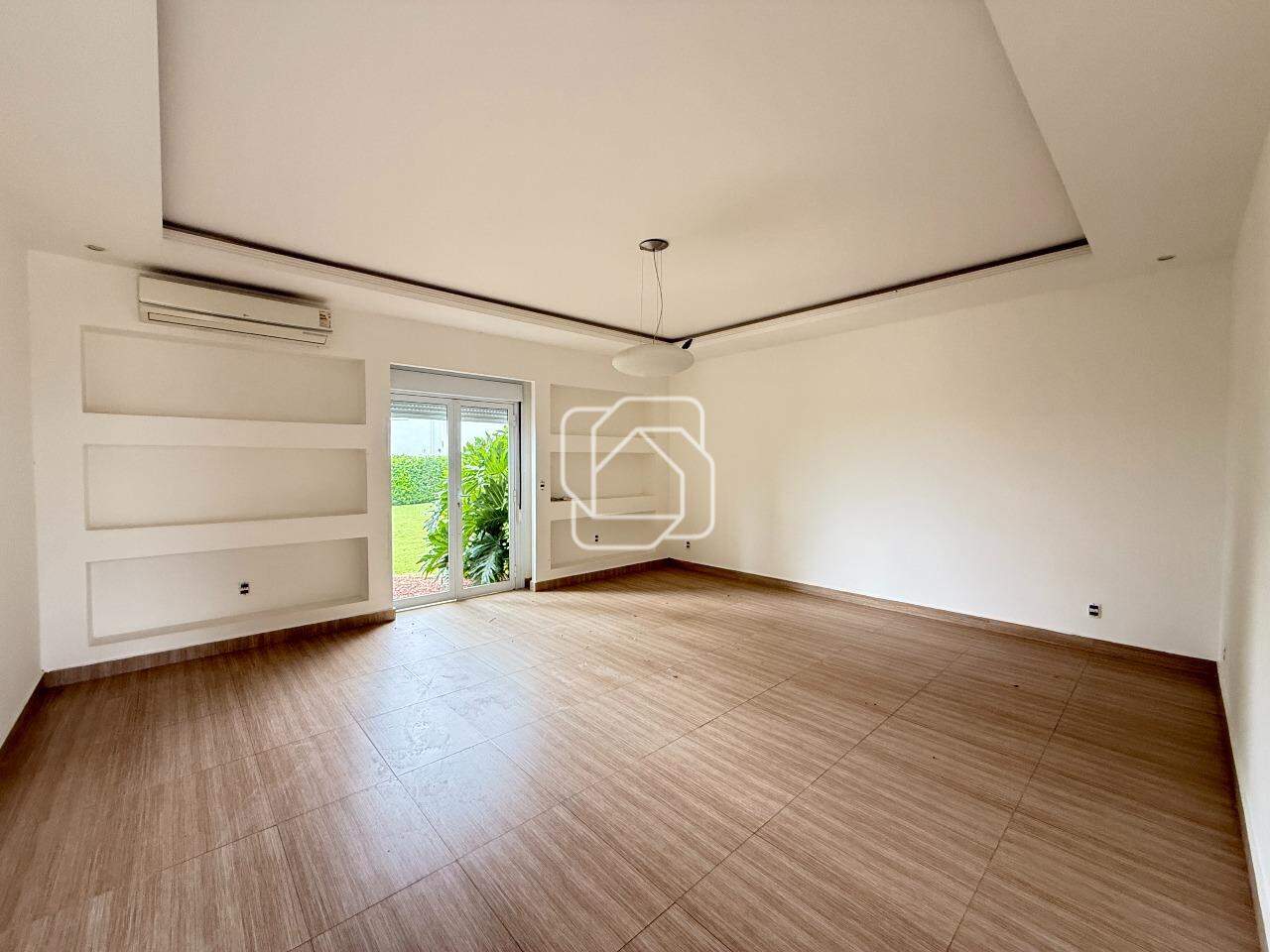Casa de Condomínio à venda em Indaiatuba - SP - Helvetia Park: Sala de TV