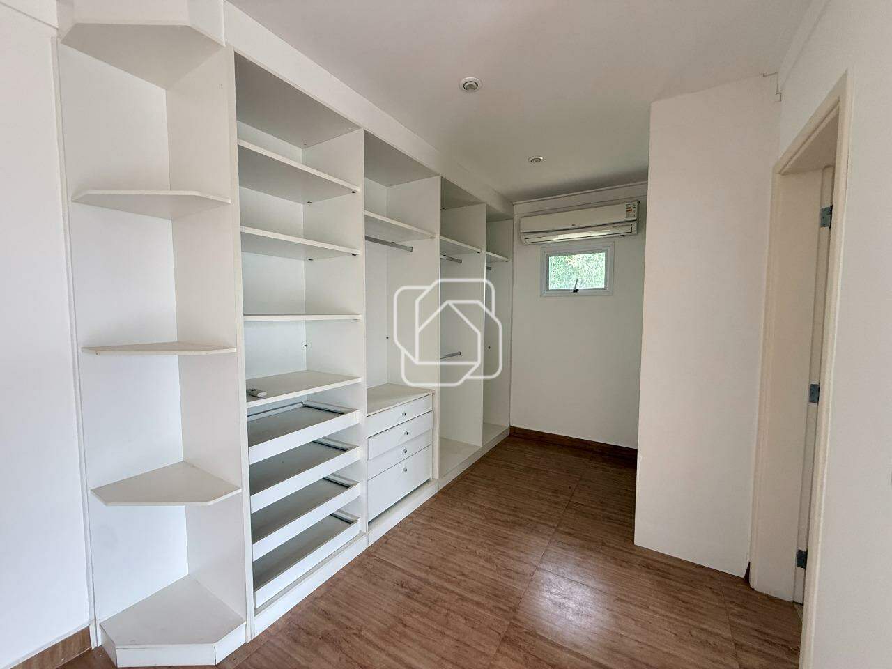 Casa de Condomínio à venda em Indaiatuba - SP - Helvetia Park: Closet