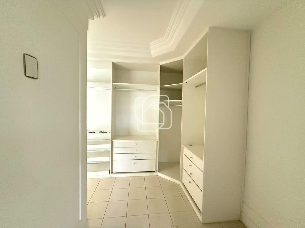 Casa de Condomínio à venda em Indaiatuba - SP - Helvetia Park: Closet