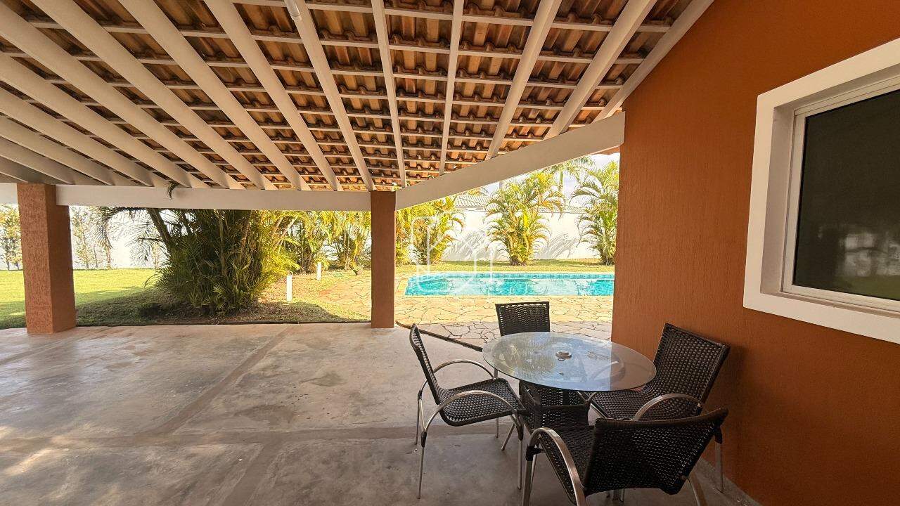 Casa de Condomínio à venda em Itu - SP - Parque Village Castelo: Área externa