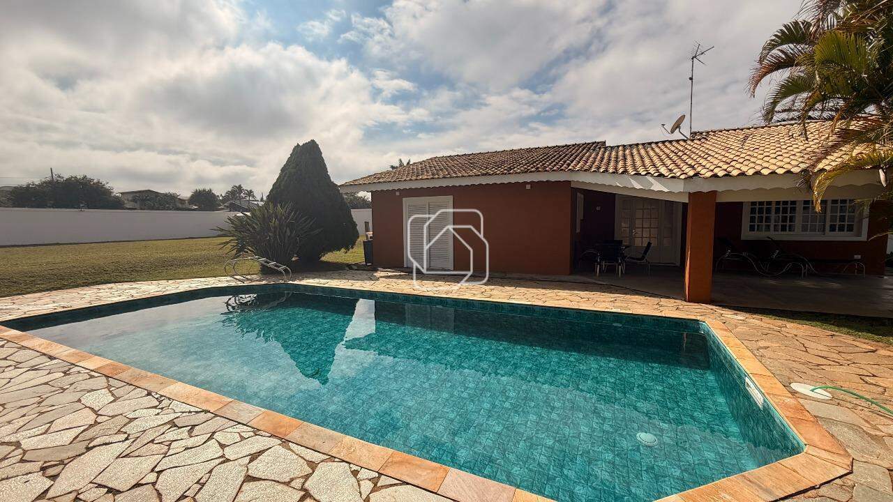 Casa de Condomínio à venda em Itu - SP - Parque Village Castelo: Área da piscina
