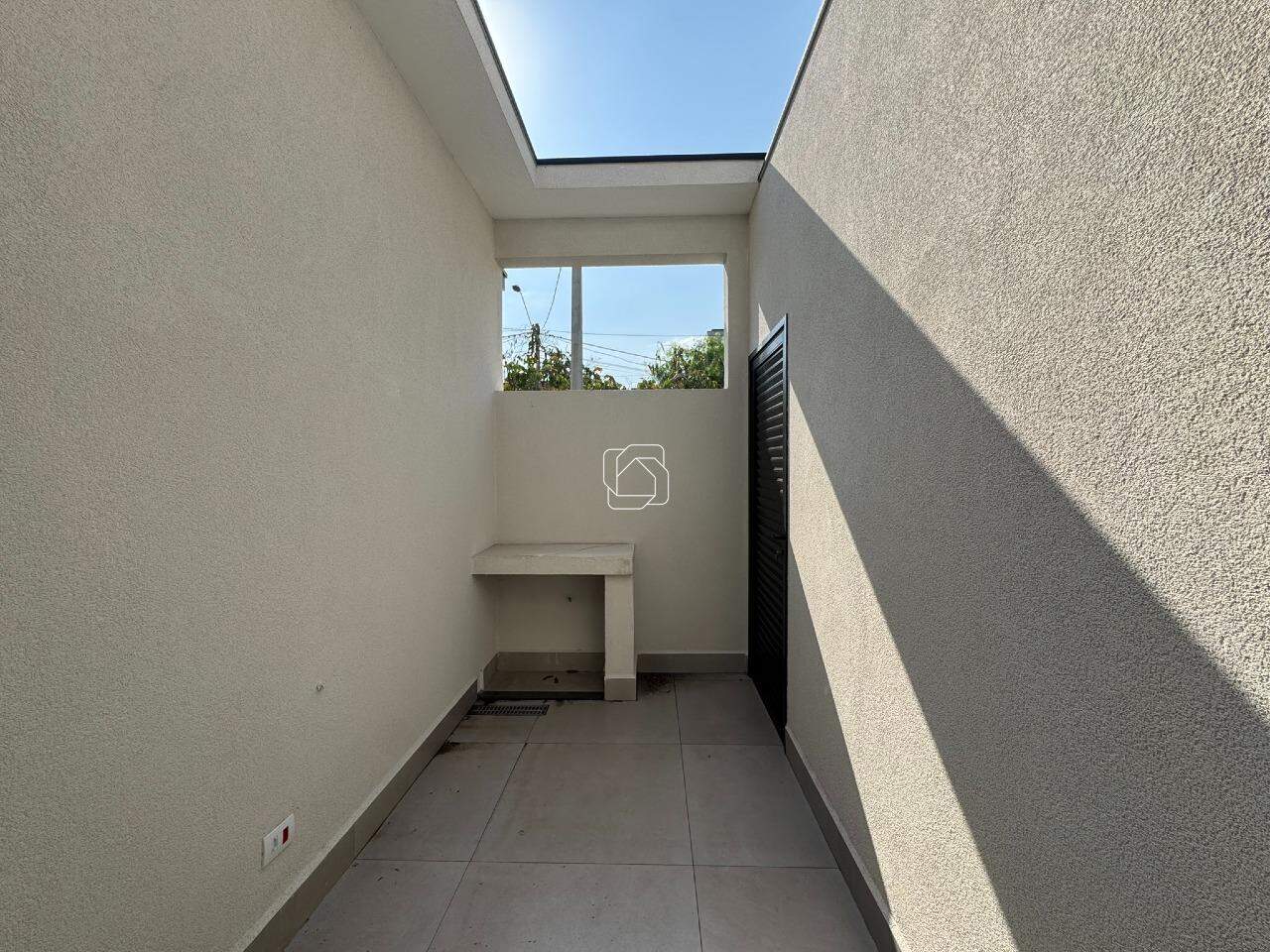 Casa de Condomínio para aluguel em Salto - SP - Village Moutonnée: