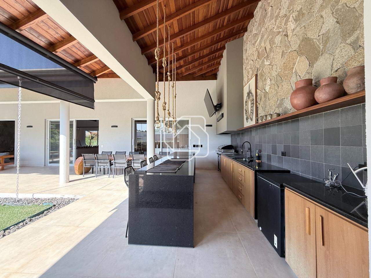 Casa de Condomínio à venda em Salto - SP - Haras Paineiras: Área gourmet
