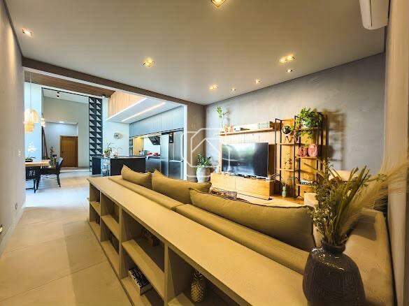 Casa de Condomínio à venda em Salto - SP - Residencial Primavera II: Sala de estar