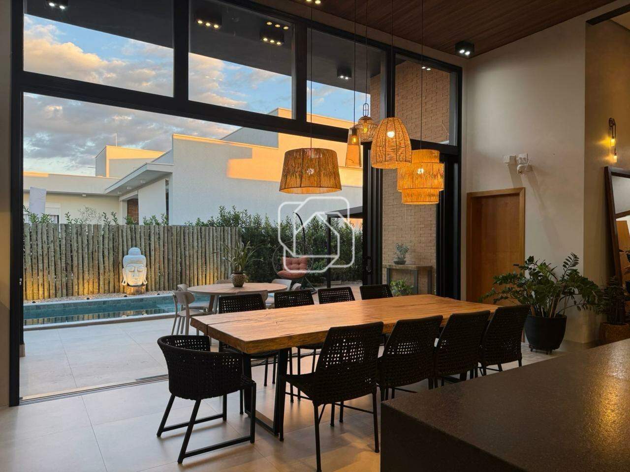 Casa de Condomínio à venda em Salto - SP - Residencial Primavera II: Sala de jantar