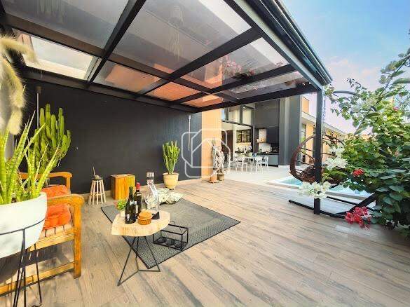 Casa de Condomínio à venda em Salto - SP - Residencial Primavera II: Área externa