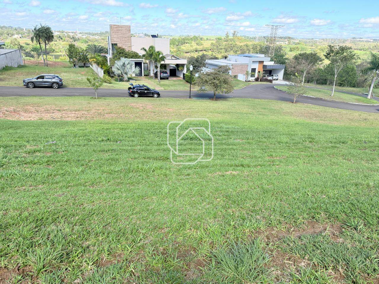 Terreno à venda em Itu - SP - Condomínio Villas do Golfe: Visão ampla do terreno