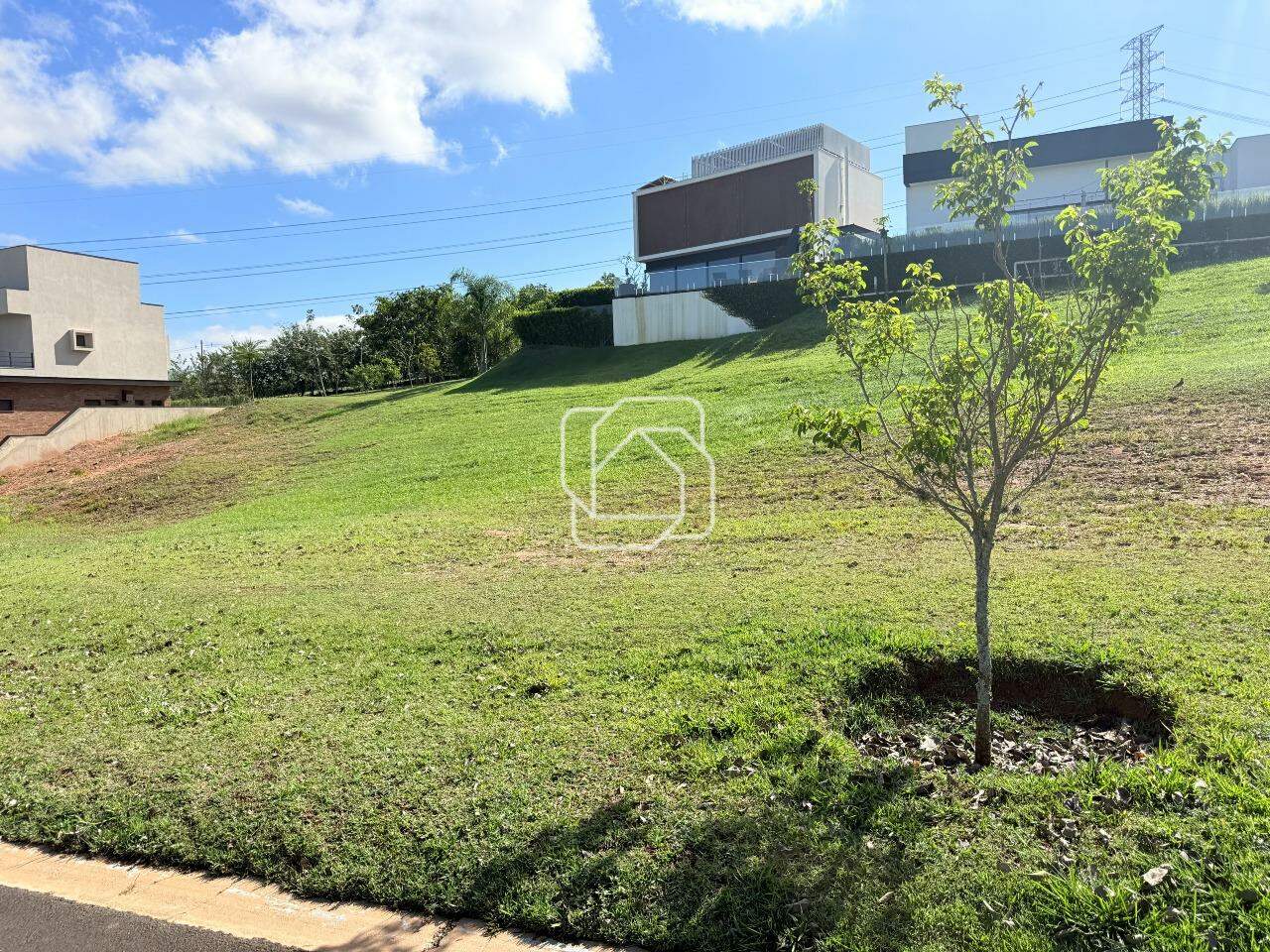 Terreno à venda em Itu - SP - Condomínio Villas do Golfe: Visão ampla do terreno