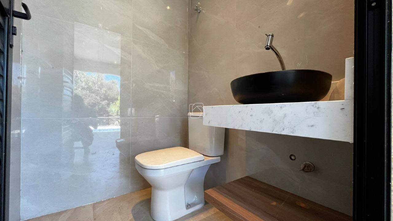 Casa de Condomínio para aluguel em Salto - SP - Condomínio Fechado Piccolo Paese: Lavabo externo