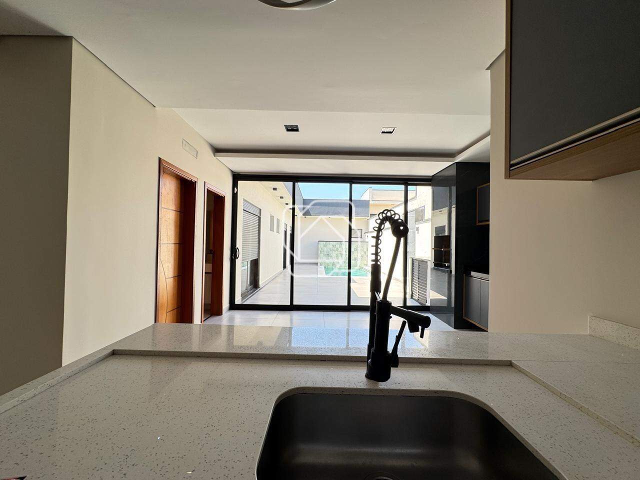 Casa de Condomínio para aluguel em Indaiatuba - SP - Residencial Milano: 