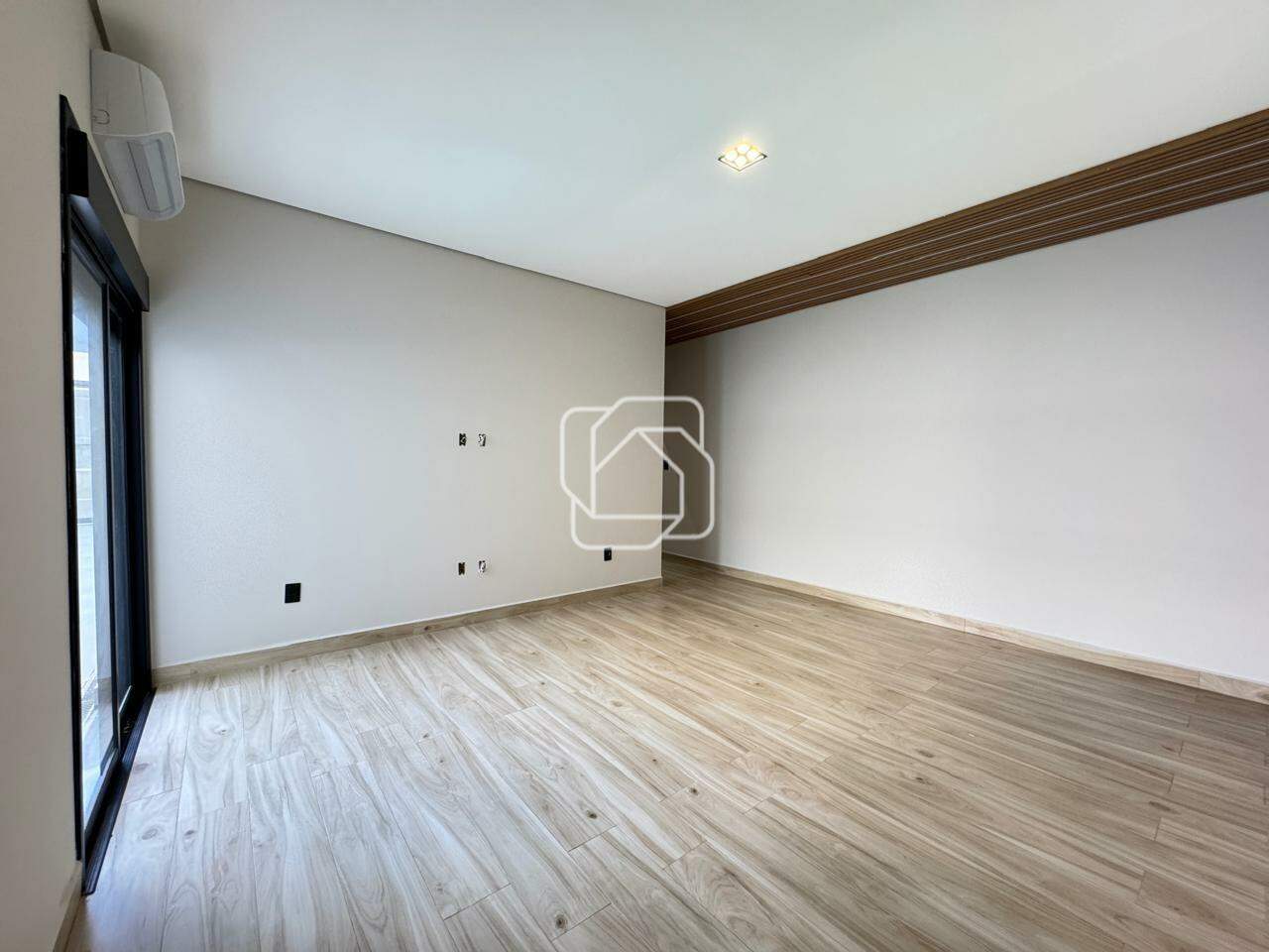 Casa de Condomínio para aluguel em Indaiatuba - SP - Residencial Milano: 