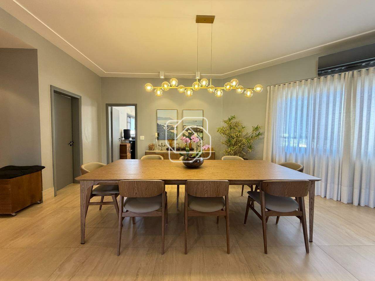 Casa de Condomínio à venda em Indaiatuba - SP - Recanto das Flores: Sala de jantar