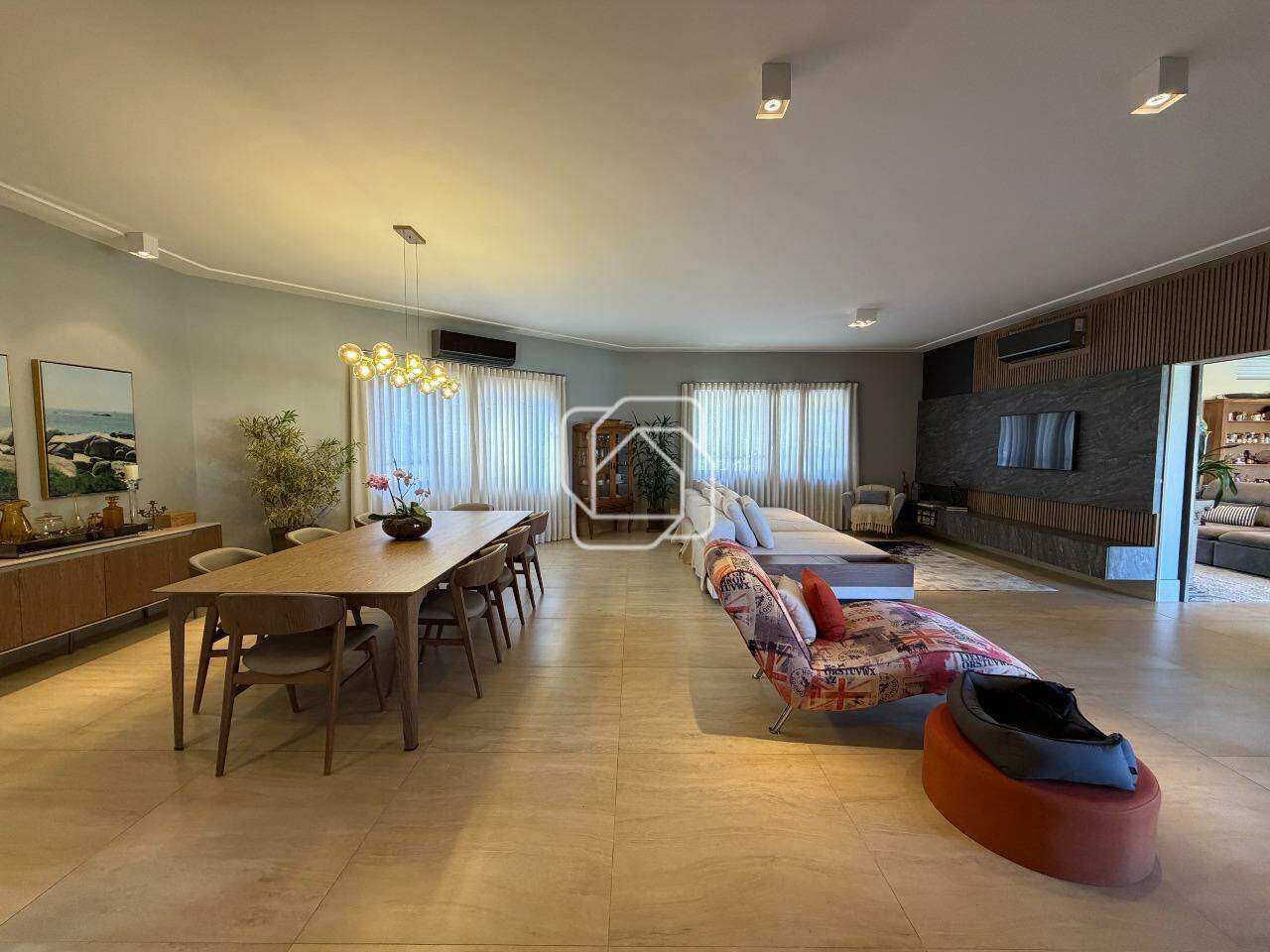 Casa de Condomínio à venda em Indaiatuba - SP - Recanto das Flores: Ambientes integrados