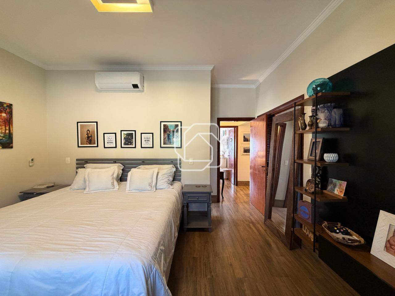 Casa de Condomínio à venda em Indaiatuba - SP - Recanto das Flores: Dormitório