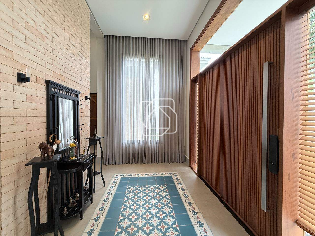 Casa de Condomínio à venda em Salto - SP - Condomínio Moradas São Luiz: Hall