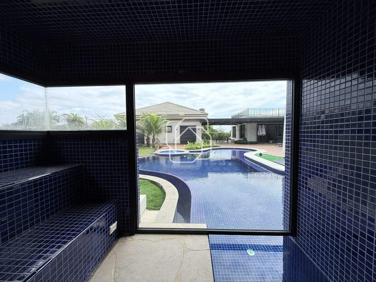 Casa de Condomínio à venda em Salto - SP - Condomínio Moradas São Luiz: Área da piscina