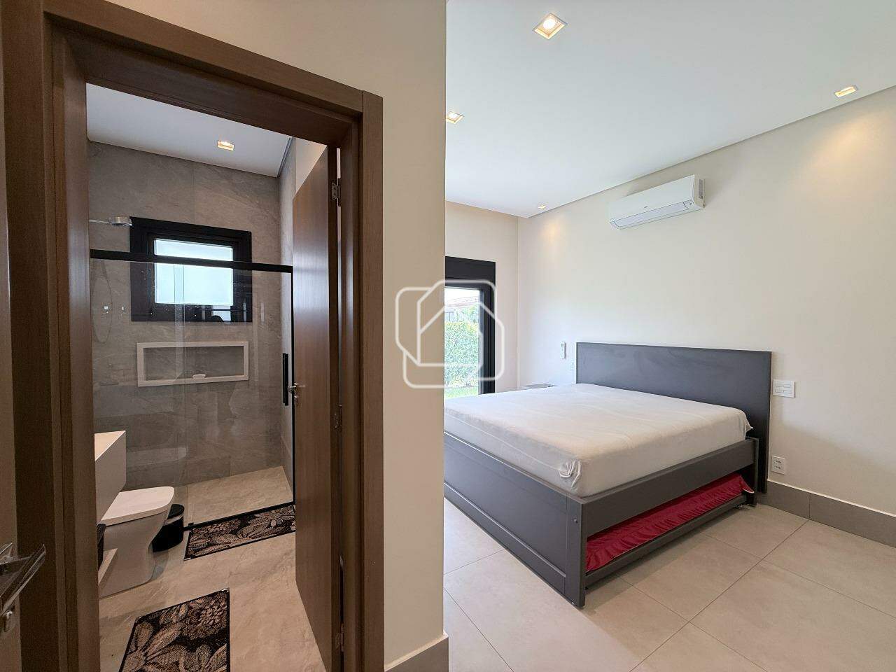 Casa de Condomínio à venda em Salto - SP - Condomínio Moradas São Luiz: Quarto