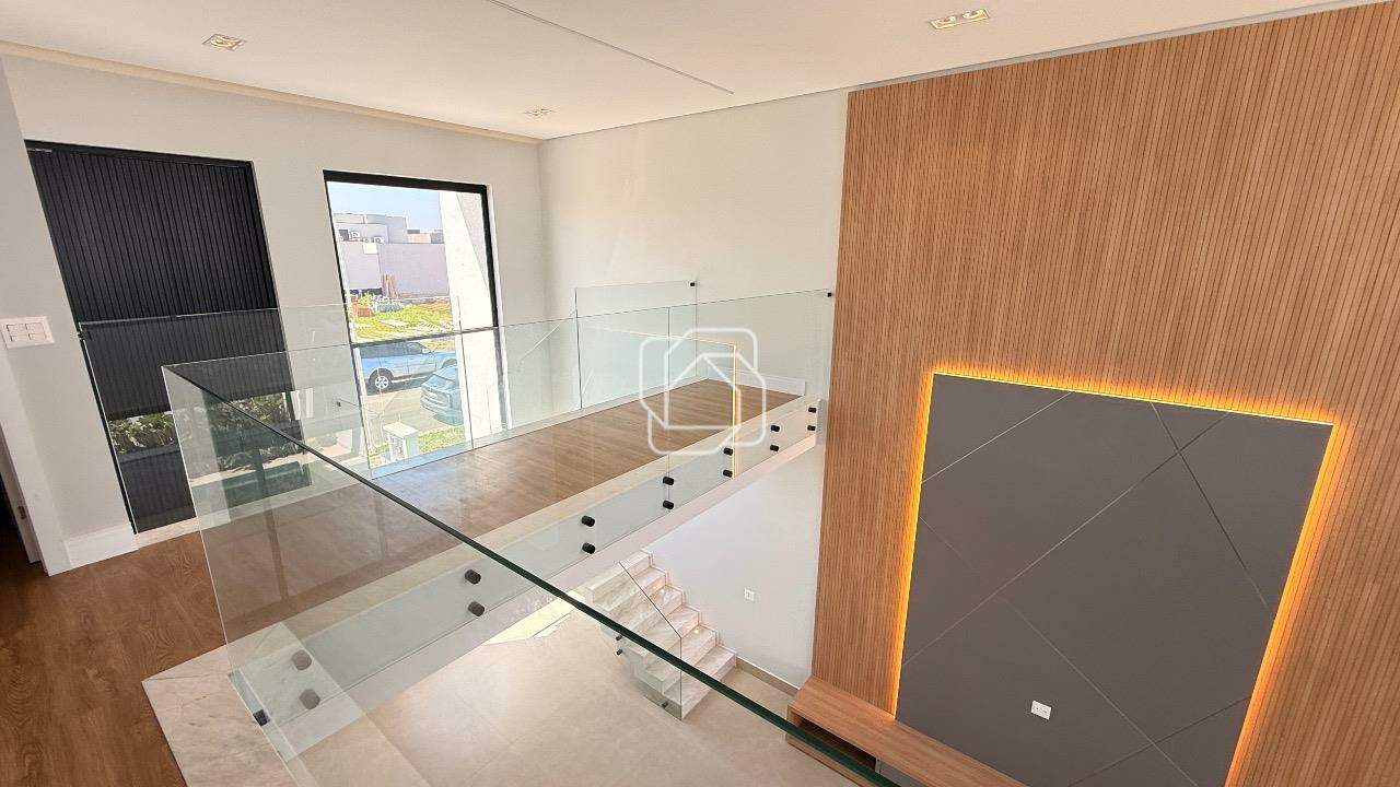Casa de Condomínio à venda em Indaiatuba - SP - Jardim Residencial Dona Maria Cândida: Corredor