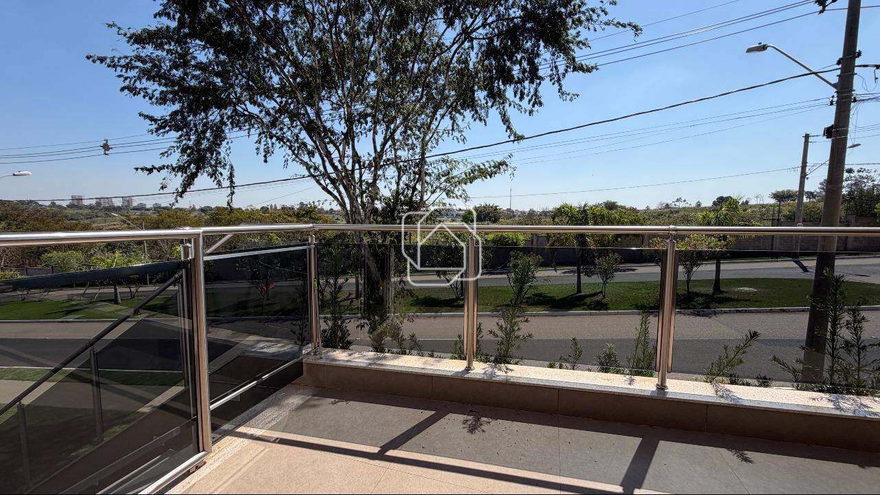 Casa de Condomínio à venda em Salto - SP - Residencial Central Parque: Varanda