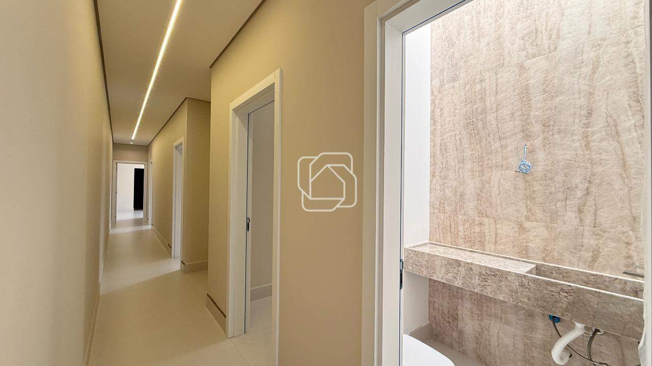 Casa de Condomínio à venda em Indaiatuba - SP - Residencial Evidências: Corredor