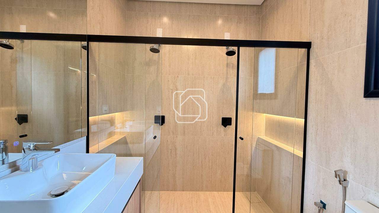 Casa de Condomínio à venda em Indaiatuba - SP - Residencial Evidências: Banheiro