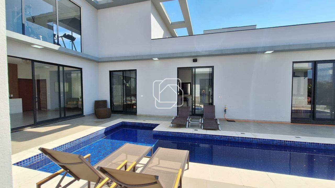 Casa de Condomínio à venda em Salto - SP - Terras de Mont Serrat: Área da piscina