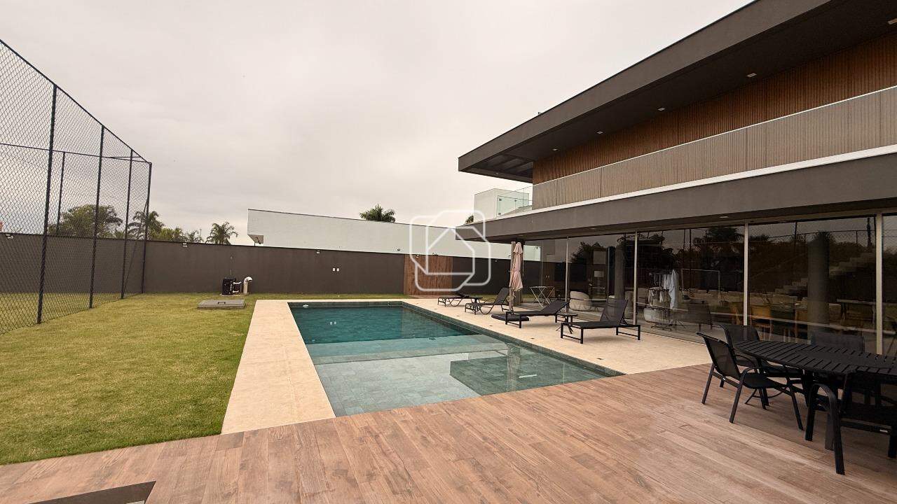 Casa de Condomínio à venda em Itu - SP - Parque Village Castelo: Área da piscina