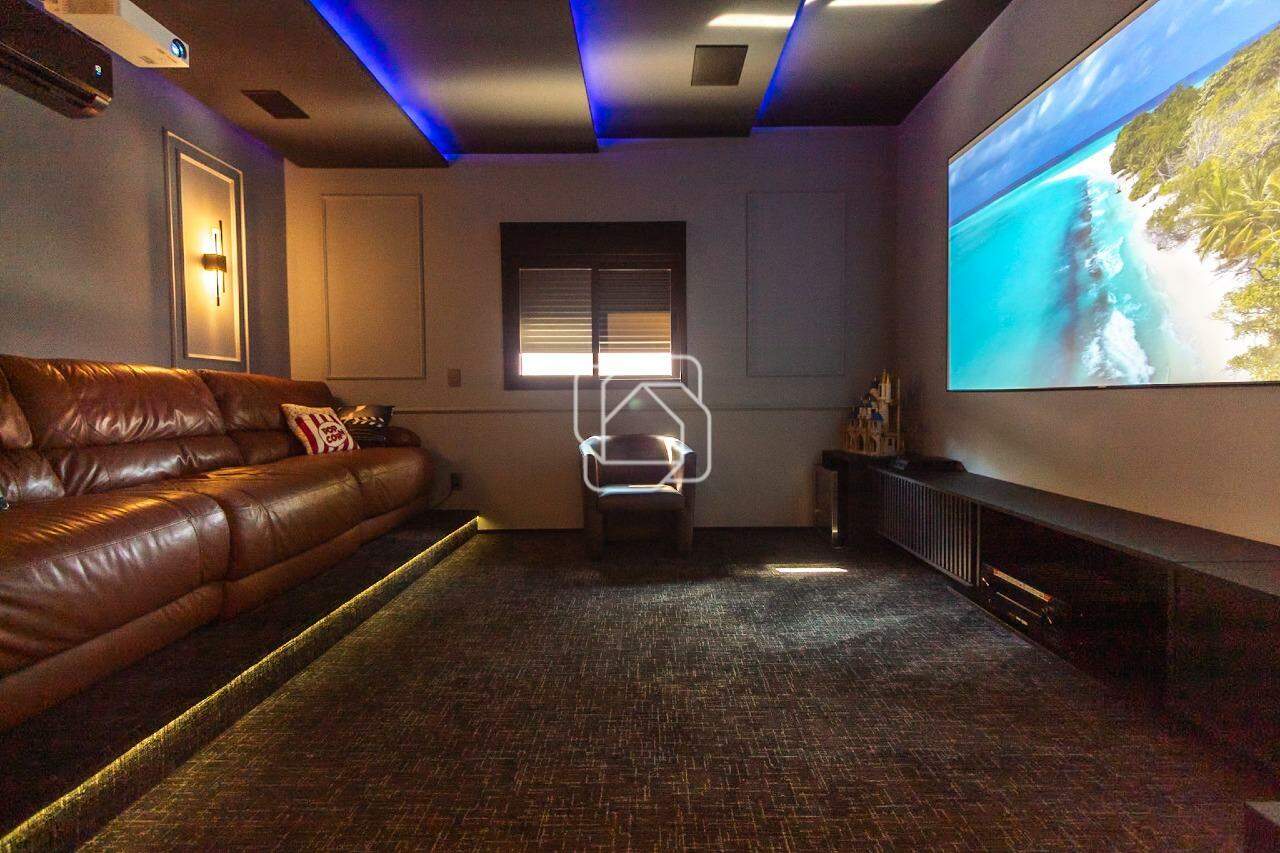 Casa de Condomínio para aluguel em Indaiatuba - SP - Helvetia Park: Sala de cinema