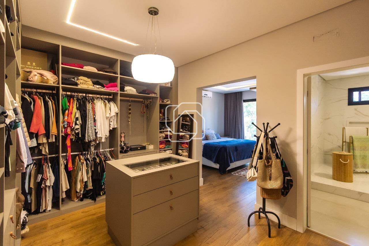 Casa de Condomínio para aluguel em Indaiatuba - SP - Helvetia Park: Closet
