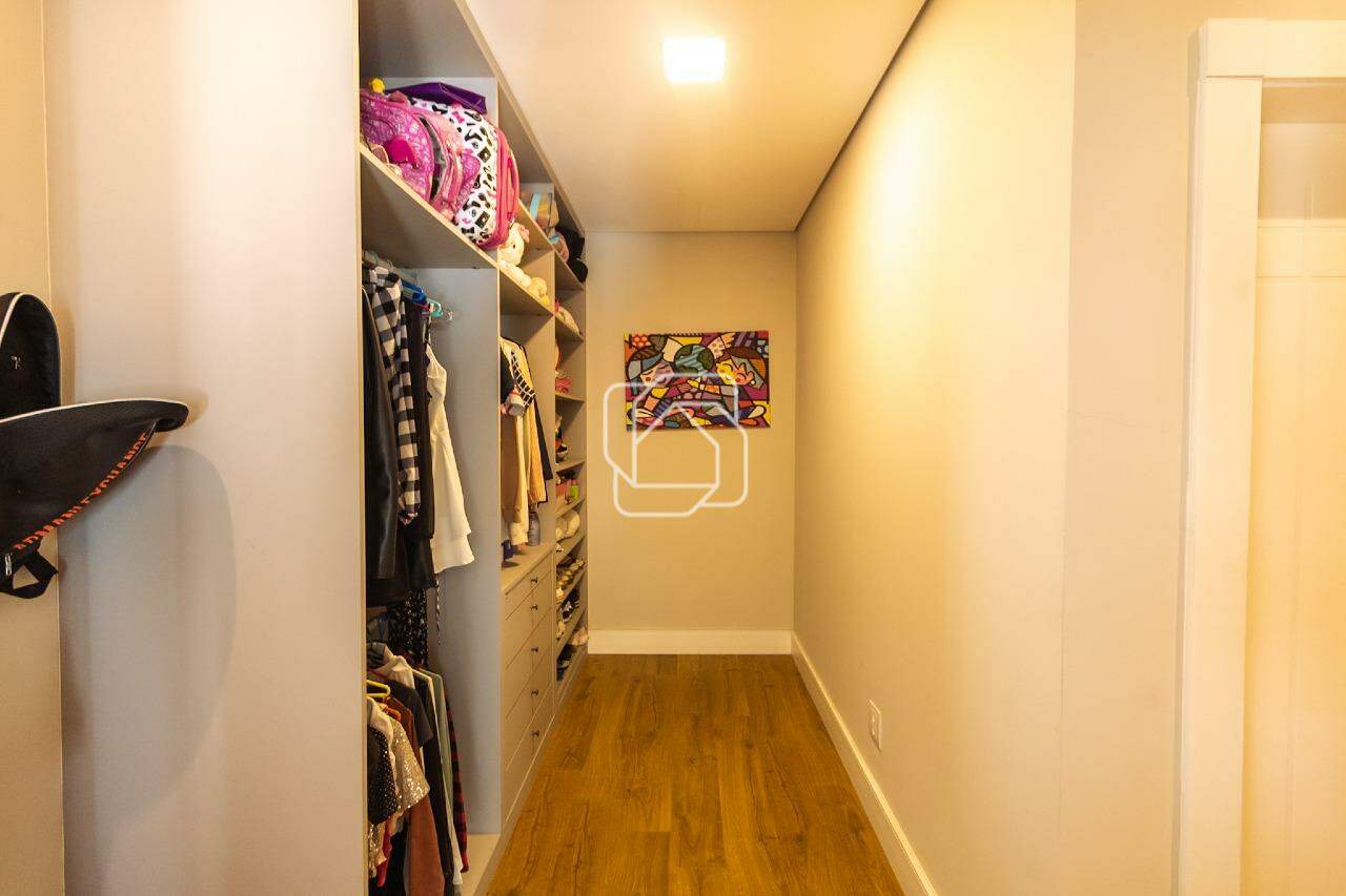 Casa de Condomínio para aluguel em Indaiatuba - SP - Helvetia Park: Closet