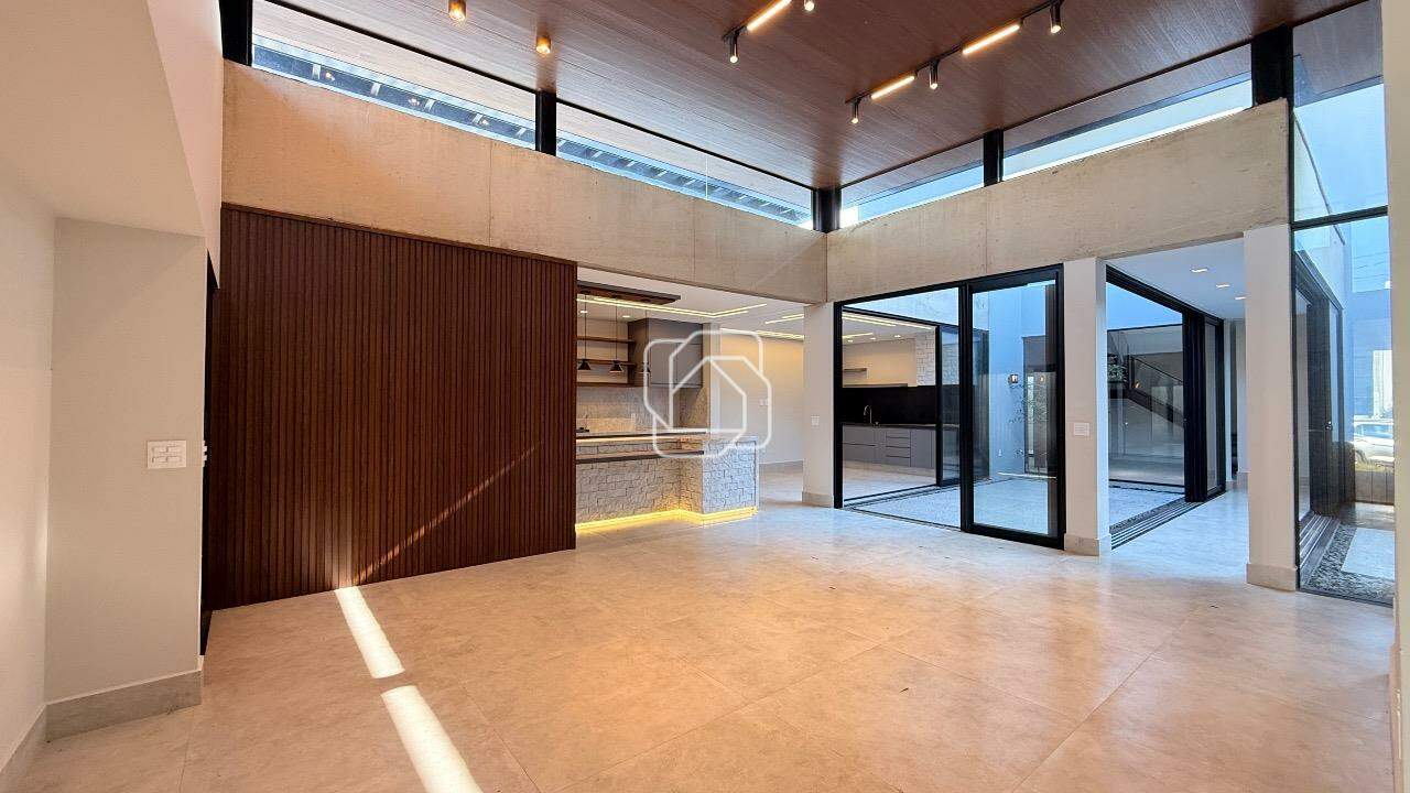 Casa de Condomínio à venda em Indaiatuba - SP - Residencial Evidências: Sala de estar