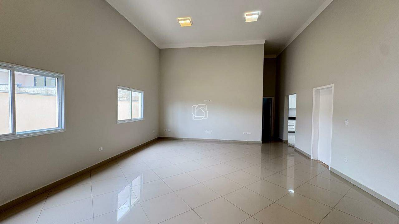 Casa de Condomínio para aluguel em Salto - SP - Condomínio Fazenda Palmeiras Imperiais: 
