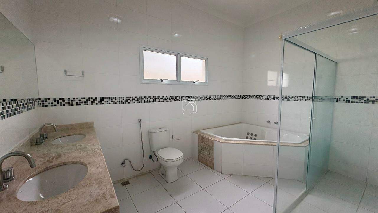 Casa de Condomínio para aluguel em Salto - SP - Condomínio Fazenda Palmeiras Imperiais: