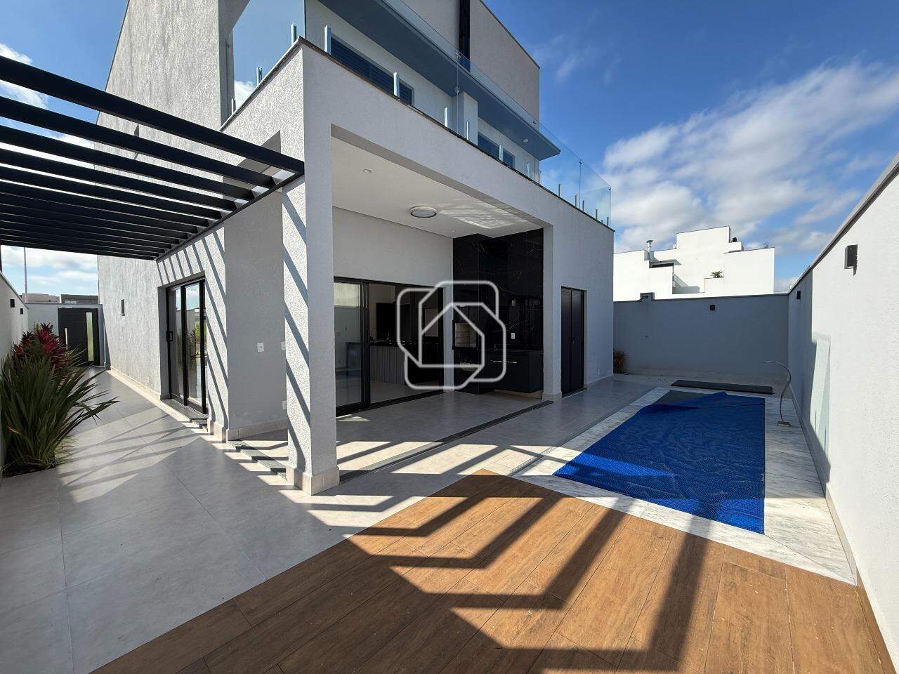 Casa de Condomínio à venda em Indaiatuba - SP - Jardim Residencial Dona Maria Cândida: Área externa