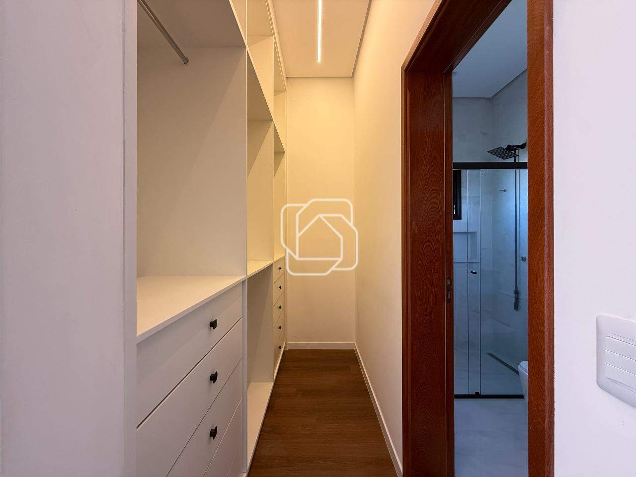 Casa de Condomínio à venda em Indaiatuba - SP - Jardim Residencial Dona Maria Cândida: Closet