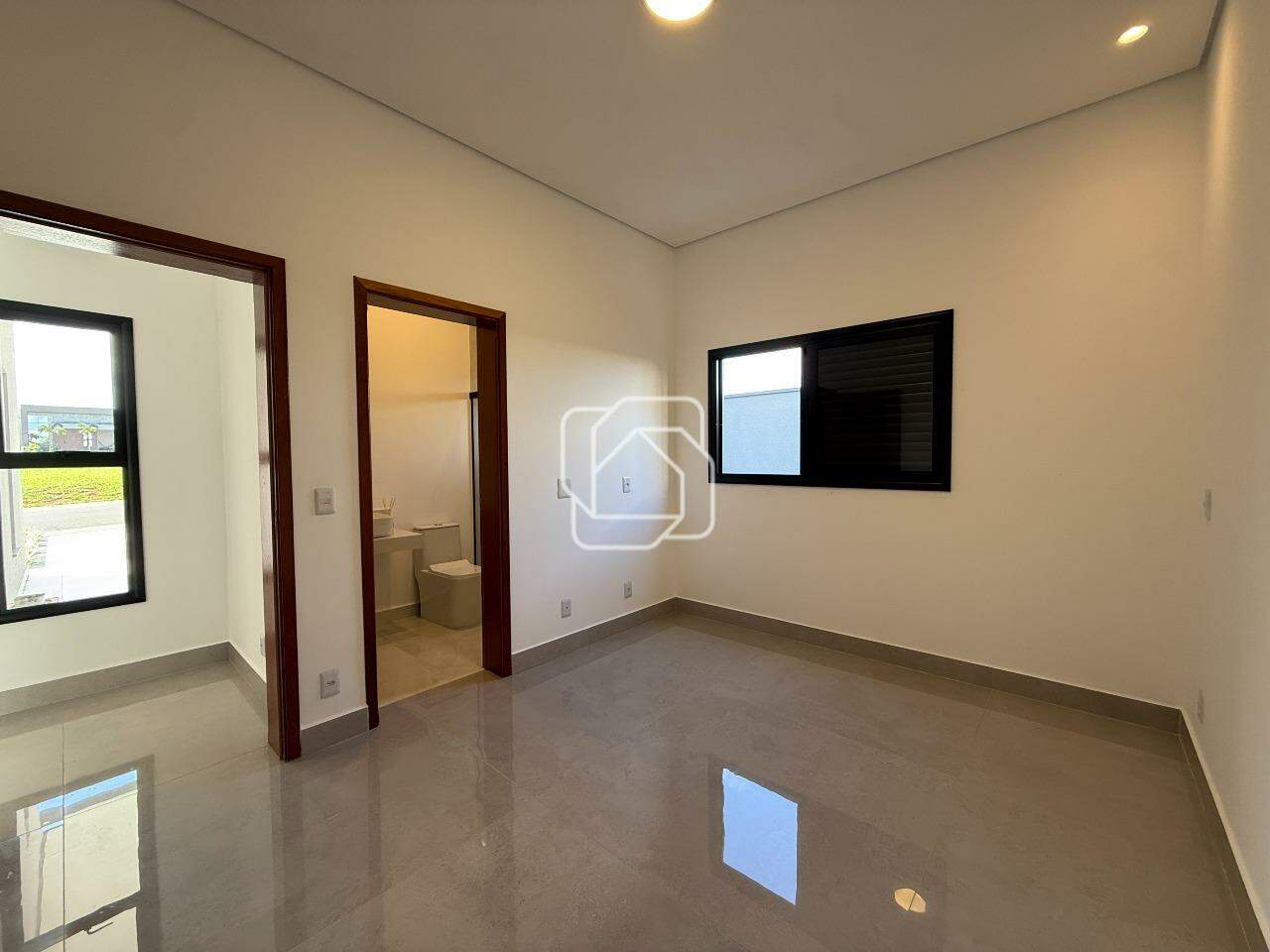 Casa de Condomínio à venda em Indaiatuba - SP - Jardim Residencial Dona Maria Cândida: Dormitório