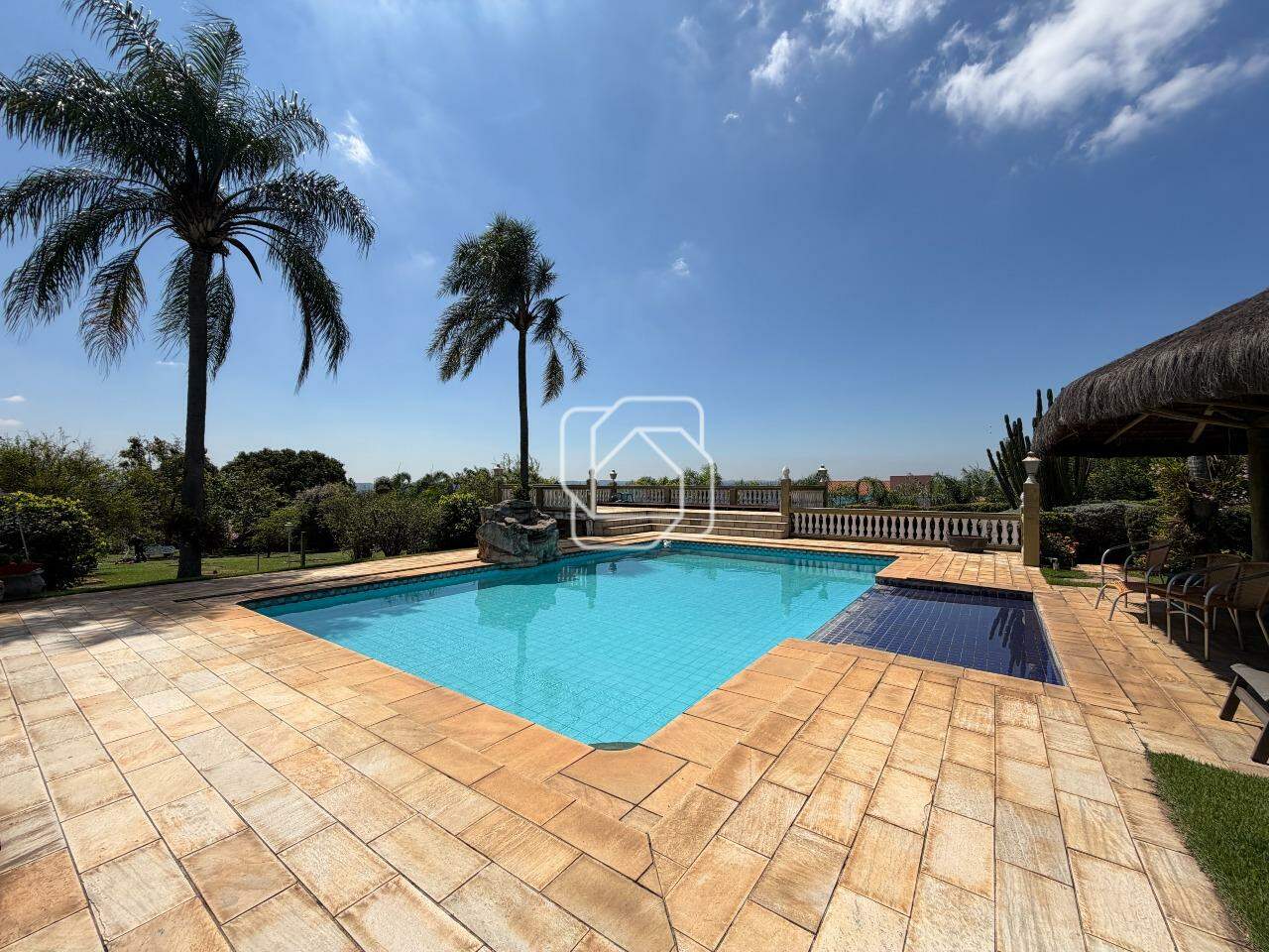 Casa de Condomínio à venda em Indaiatuba - SP - Recanto das Flores: Área da piscina