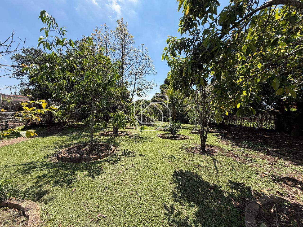 Casa de Condomínio à venda em Indaiatuba - SP - Recanto das Flores: Área externa