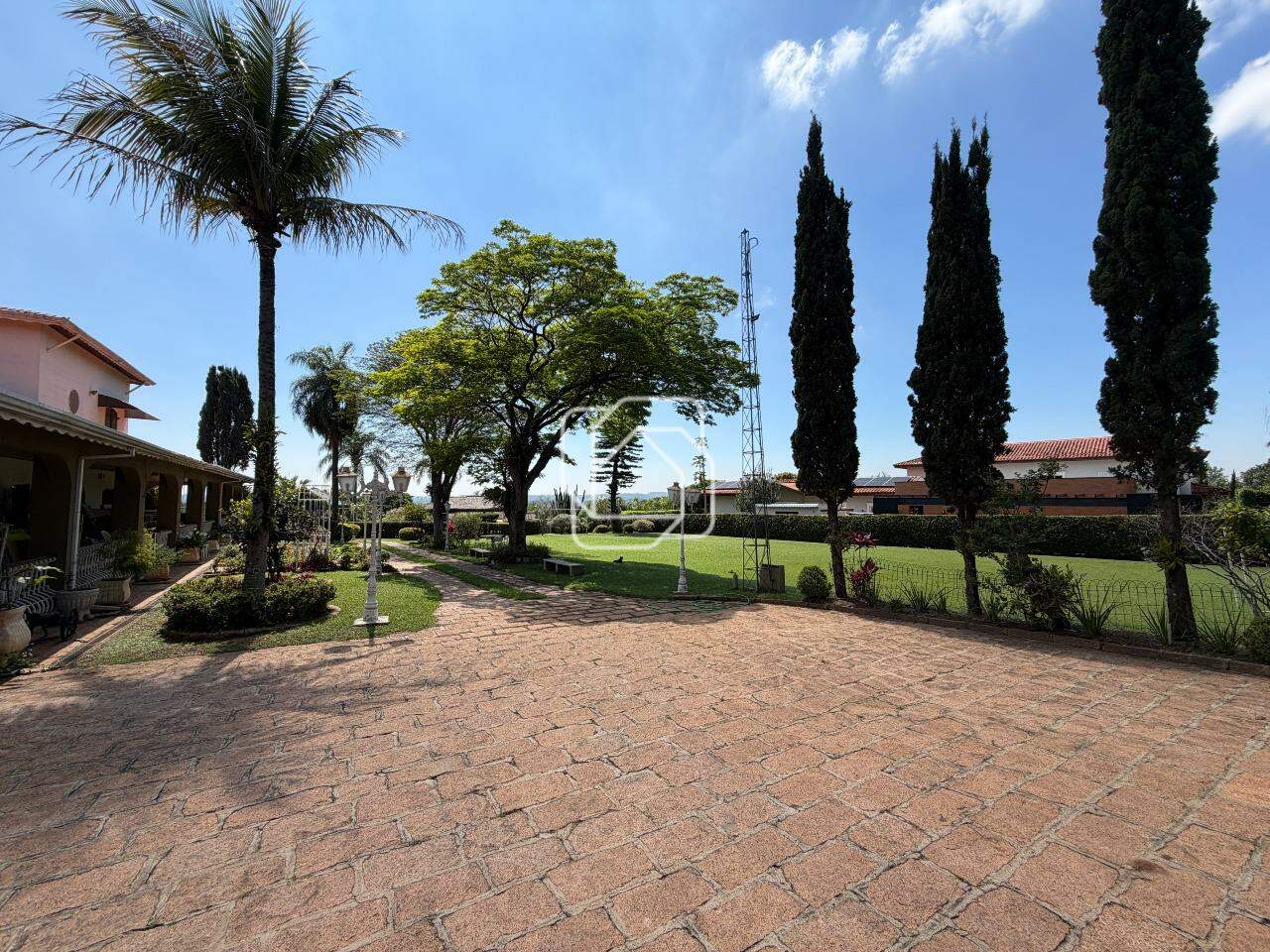 Casa de Condomínio à venda em Indaiatuba - SP - Recanto das Flores: Área externa