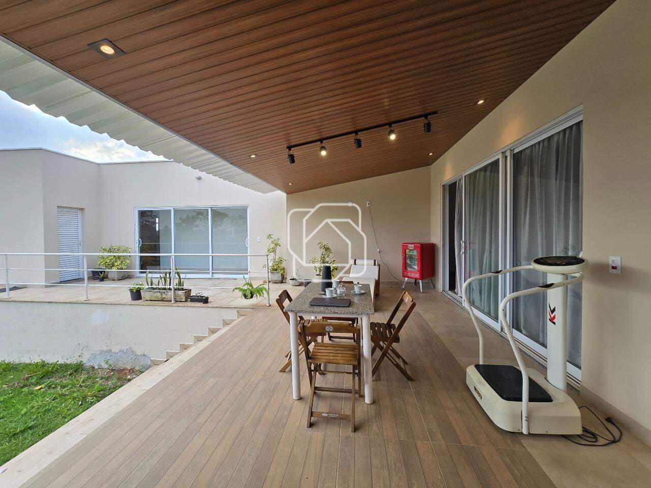 Casa de Condomínio à venda em Salto - SP - Terras de Mont Serrat: Área gourmet